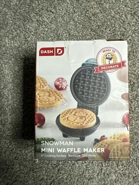 NEW Dash Mini Waffle Maker Christmas Snowman Electric Nonstick